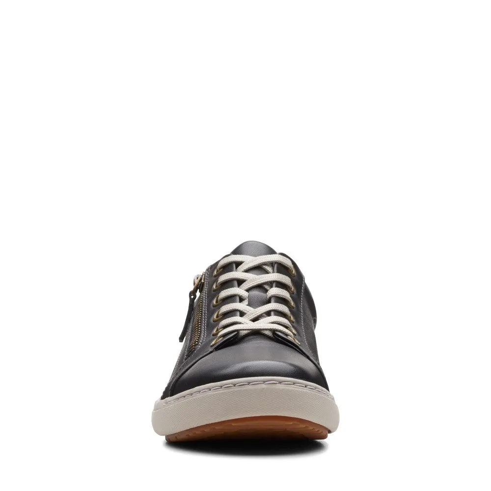 Clarks Womens Nalle Lace Sneaker