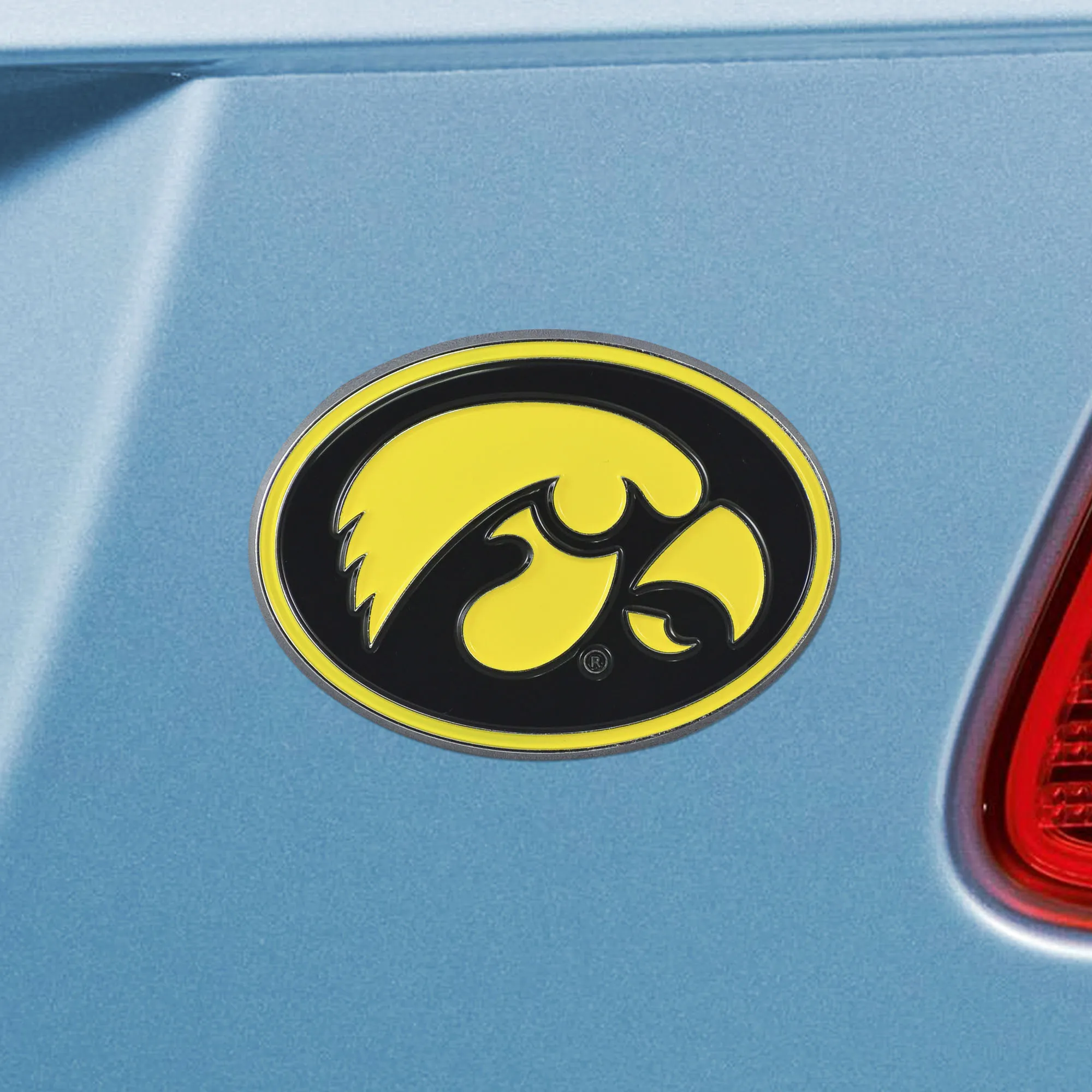 Iowa Hawkeyes 3D Color Metal Emblem