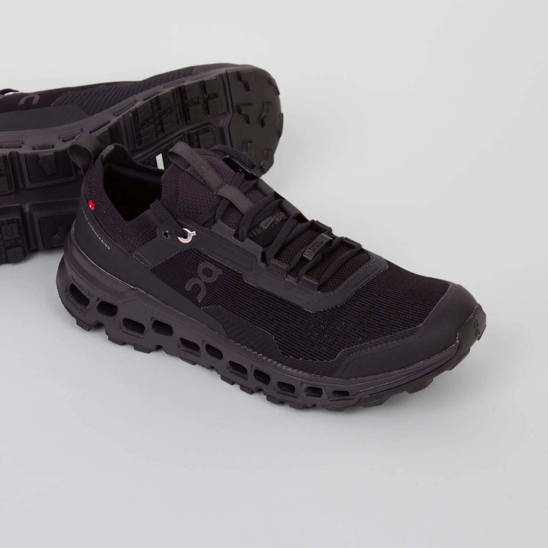 ON SNEAKERS CLOUDULTRA 2 ALL BLACK