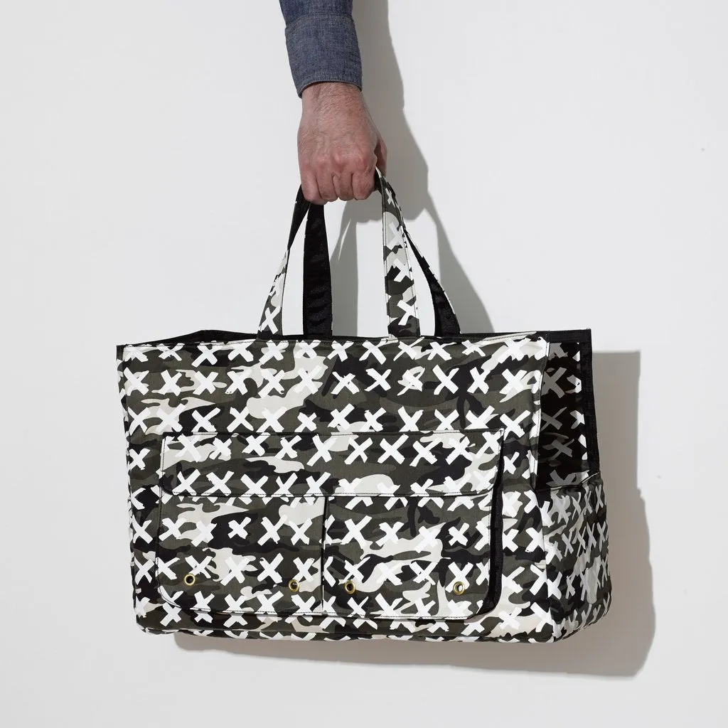 Pet Carrier: Camo X Travel Tote in White