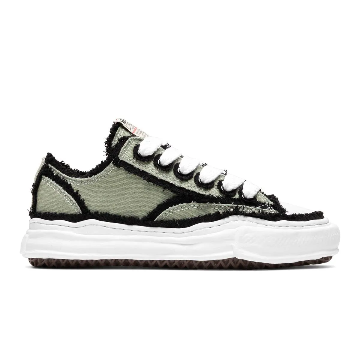 PETERSON LOW TOP SNEAKERS