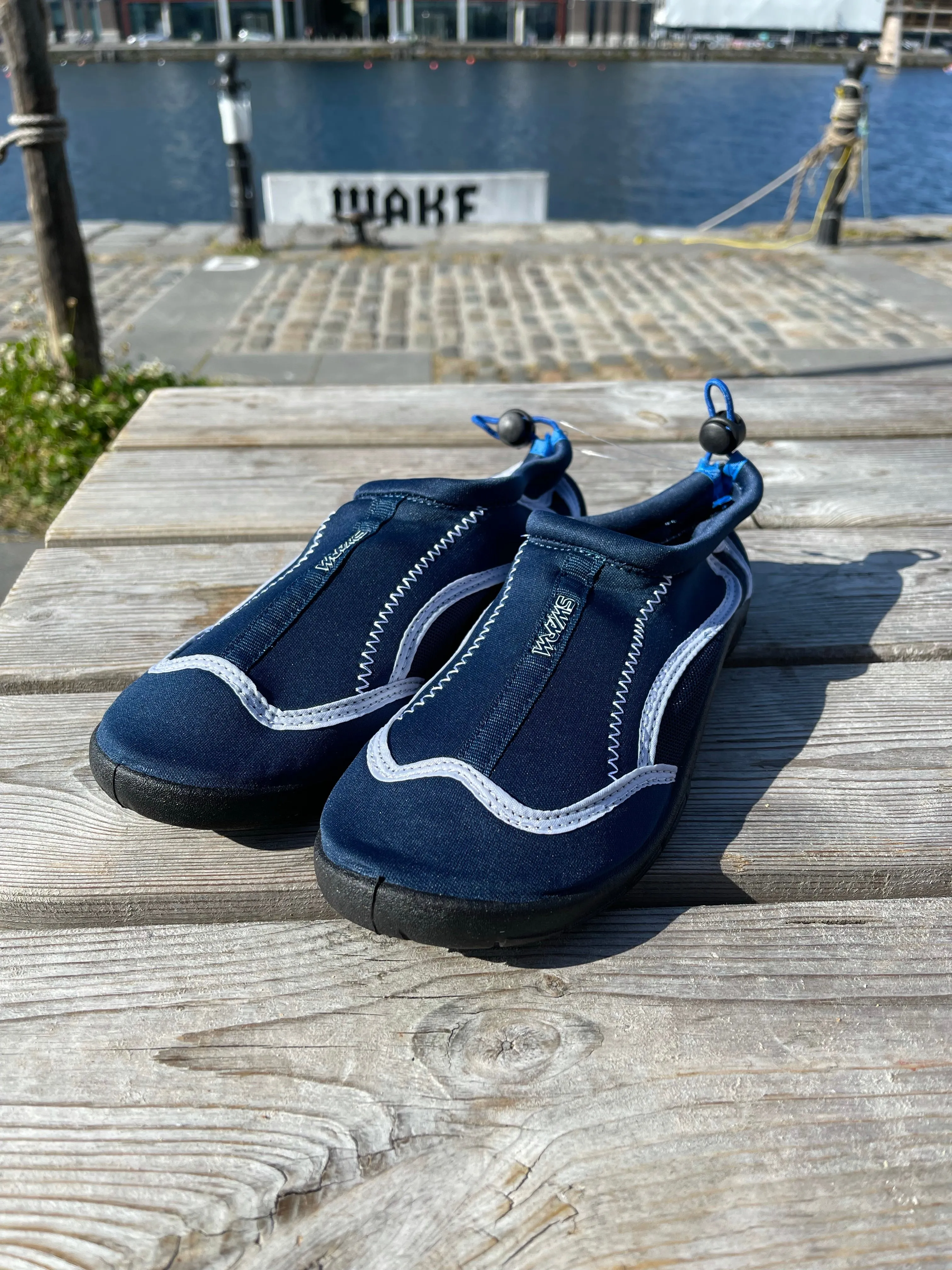 Swarm Adults Aqua Water Shoes