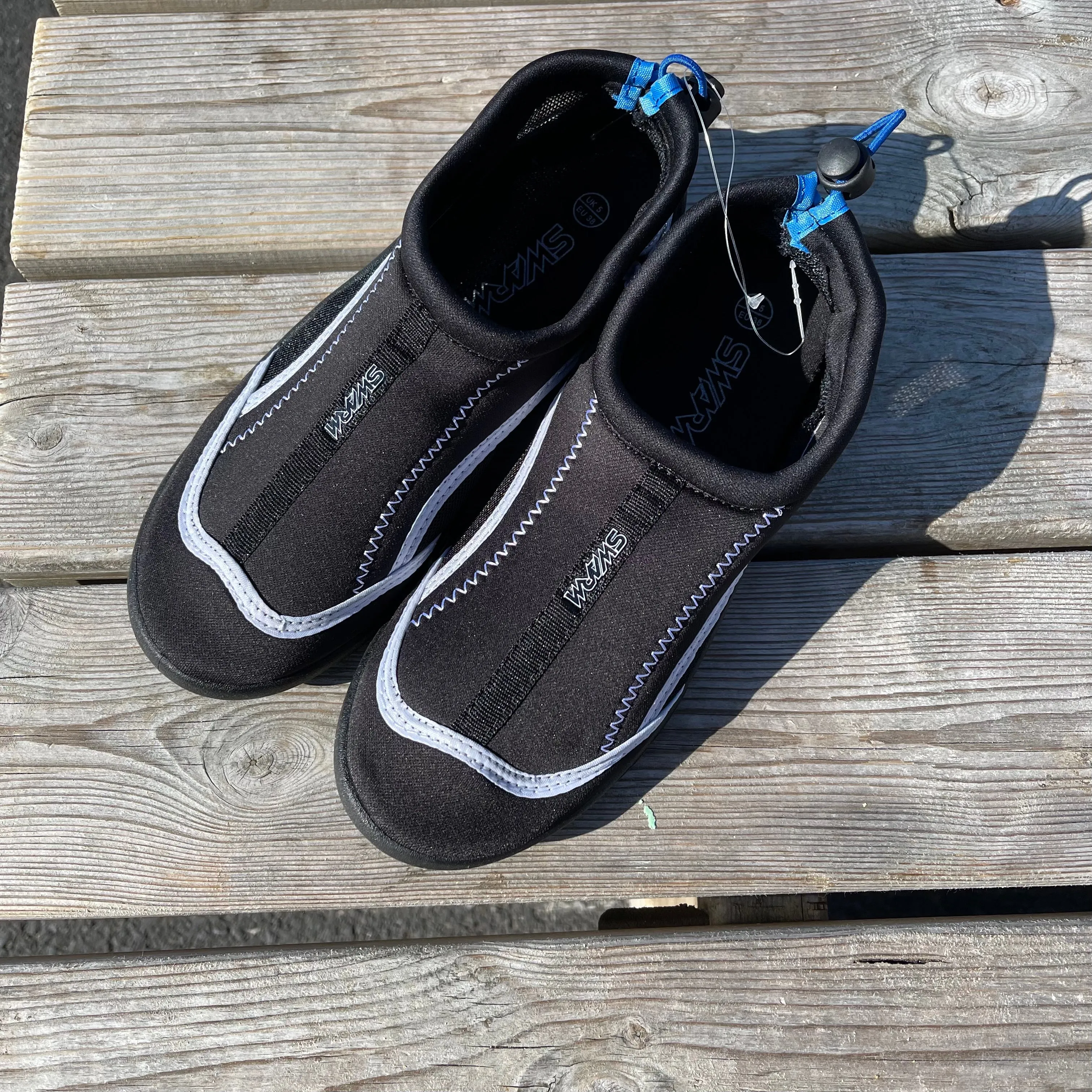 Swarm Adults Aqua Water Shoes