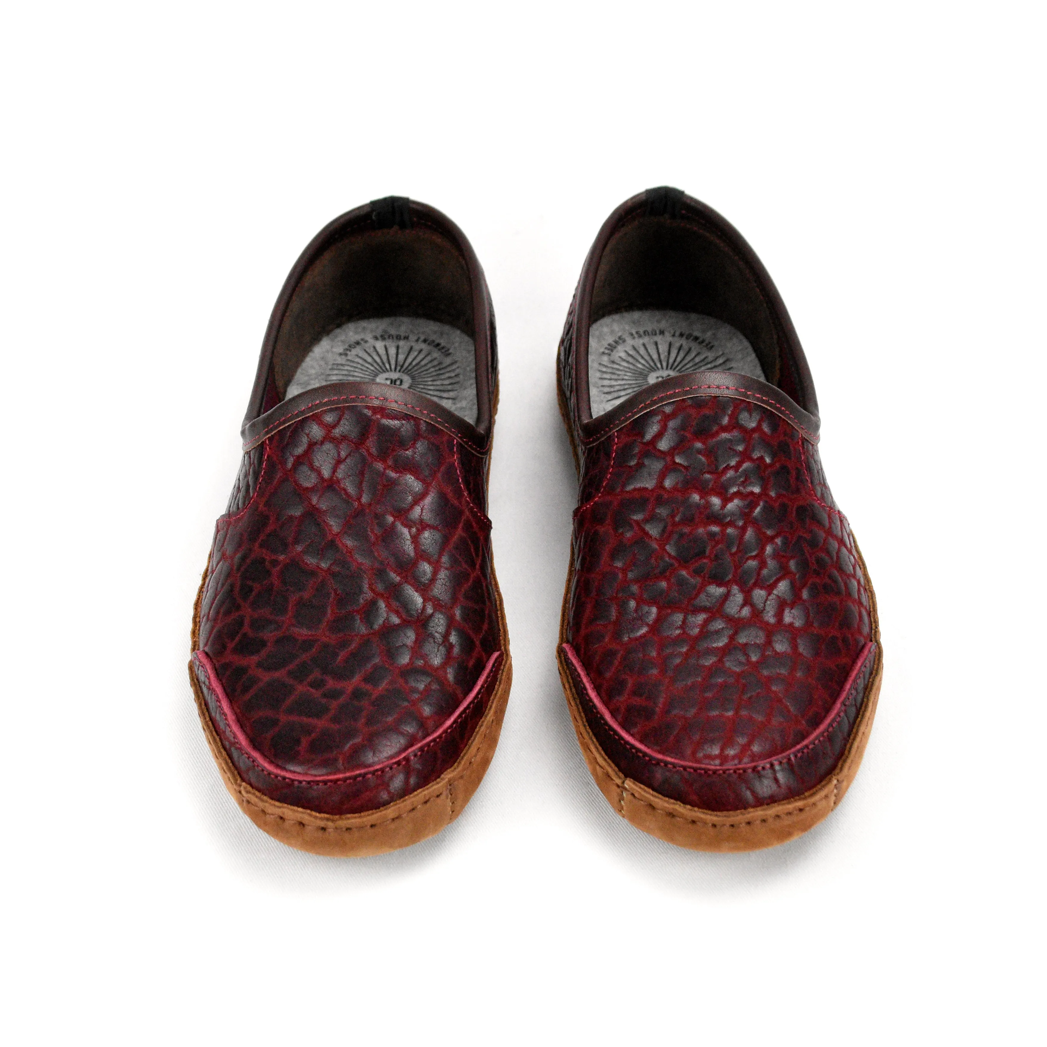 Vermont House Shoes®: Loafer - Chili Bison