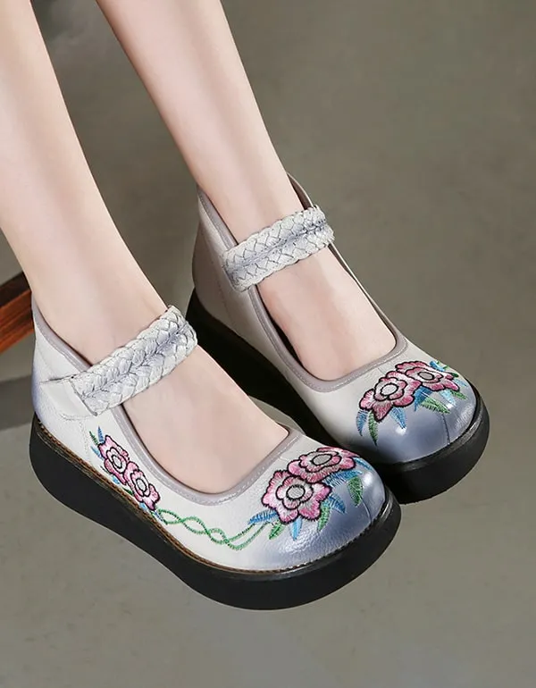 Women's Hand-embroidery Retro Wedge Sandals