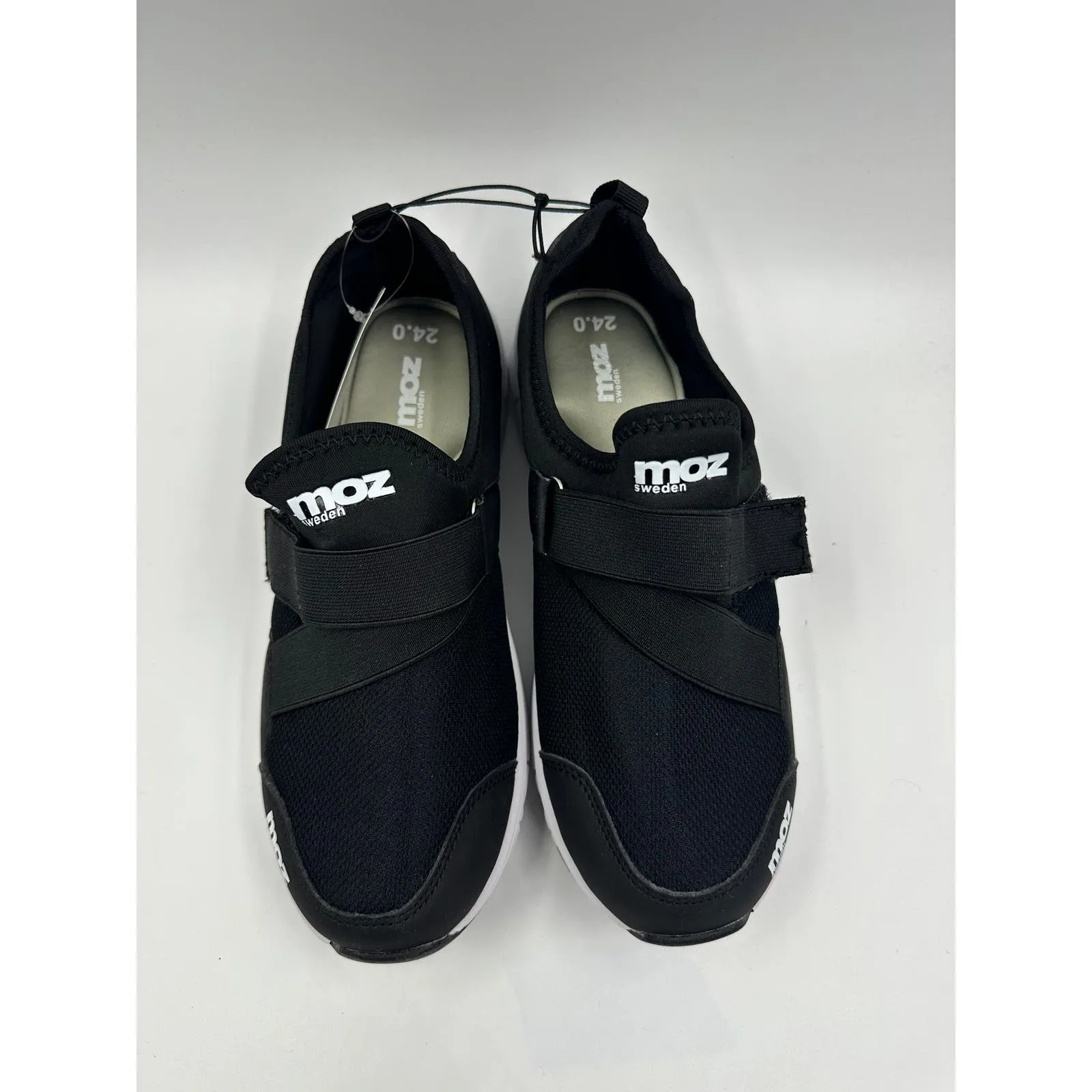 Women's Size 6.5, Black Slip-on Casual Sneaker with White Sole